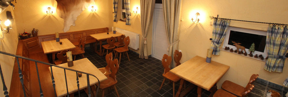Design-Konferenzhotel & Restaurant Steinernes Schweinchen Kassel Eksteriør bilde